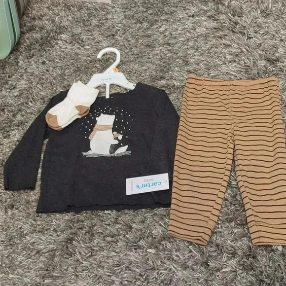 Baby Carter's 3 piece polar bear outfit set - Picture 2 of 8